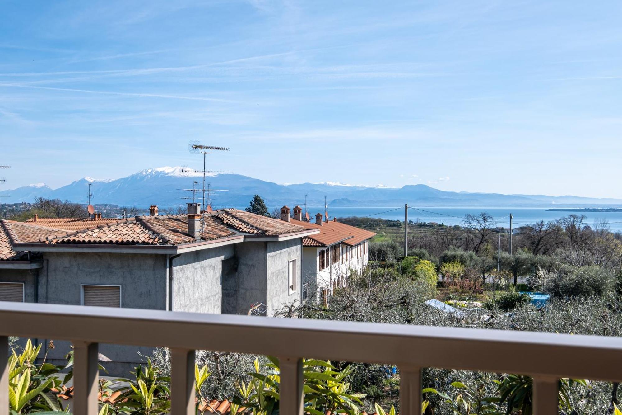 Il Lago Dei Sogni - Stupenda Vista Lago E Colline Barcuzzi Exteriér fotografie