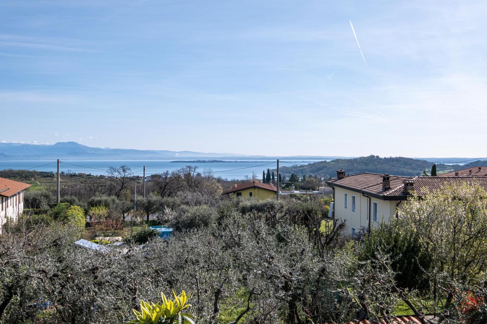 Il Lago Dei Sogni - Stupenda Vista Lago E Colline Barcuzzi Exteriér fotografie