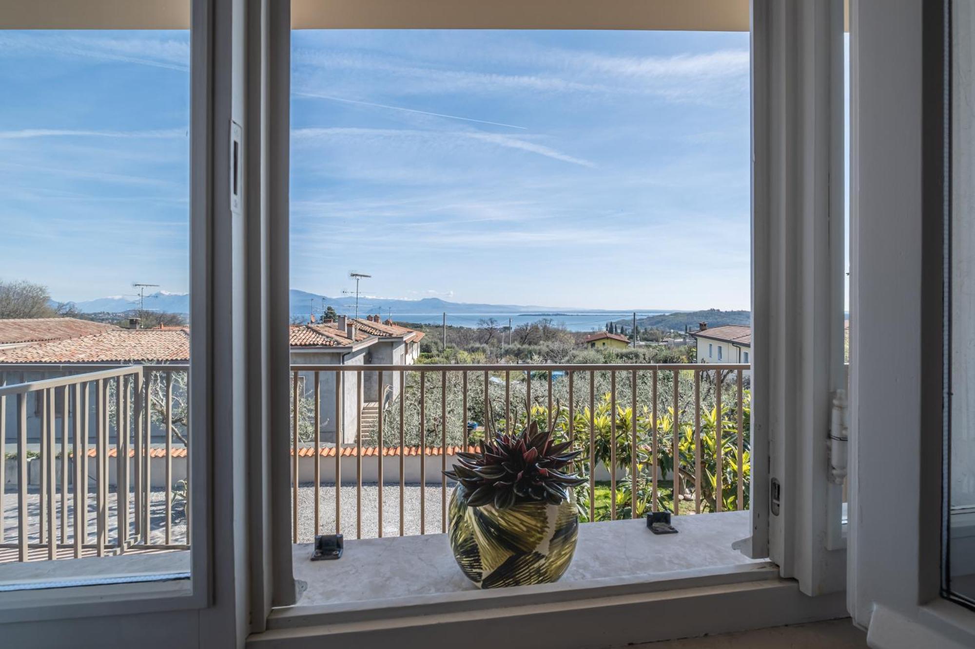 Il Lago Dei Sogni - Stupenda Vista Lago E Colline Barcuzzi Exteriér fotografie